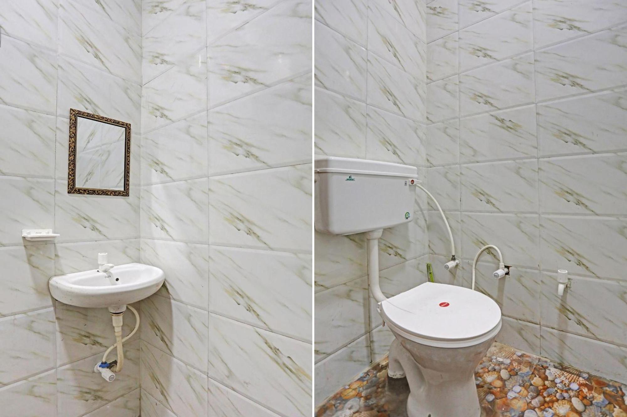 Hotel O Surya Gold Guest House Najafgarh Exterior photo